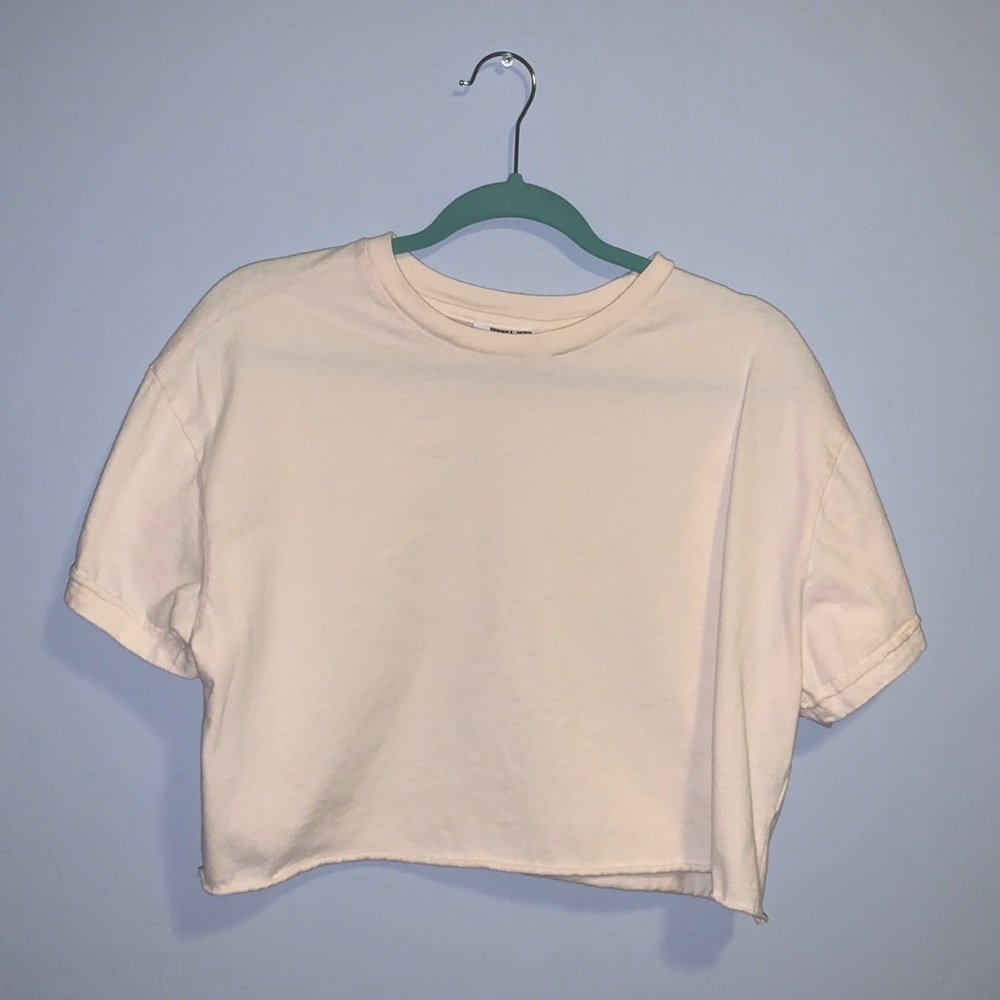 Cream Cropped Tee